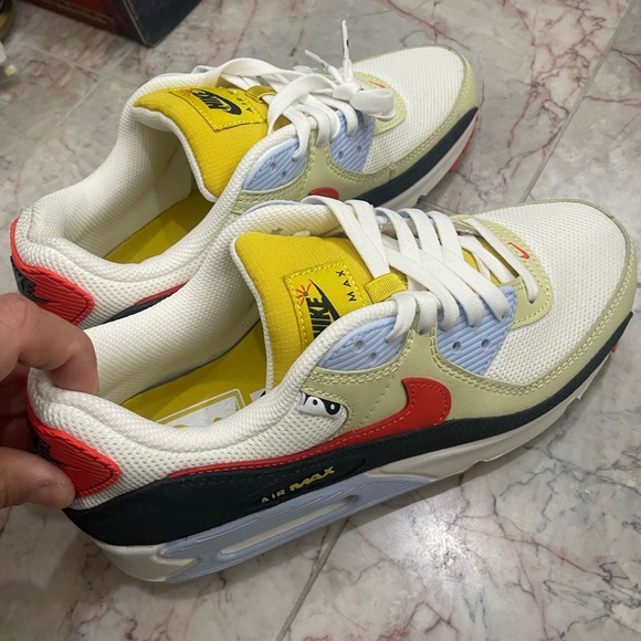 Nike Air Max 90  set to rise lemon drop Dv2116-700 - Picture 1 of 10